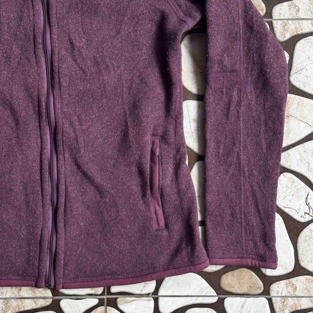 Patagonia Zipped Fleece Jacket (Category: Coats, Jackets and Outerwear) located in Makati City. Submitted by hdn.rck (Listing ID 1464843501, Image 2). Description: Patagonia Zipped Fleece Jacket.