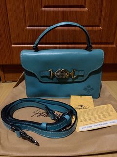 (Category: ) located in . Submitted by beckyshop2024 (Listing ID 1464944193, Image 1). Description: .