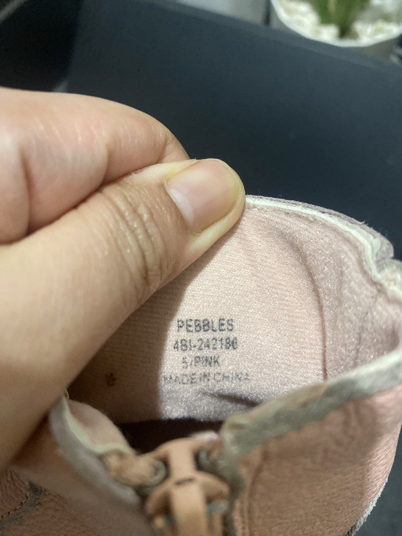 Pebbles Pink Boots Size 5 (Category: Babies & Kids Fashion) located in Manila. Submitted by chingsenallertse (Listing ID 1464894344, Image 3). Description: - Brand: Pebbles - Size: 5 - Material: Pink leather style - Closure: Side zipper for easy wear - Design: Embroidered Barbie logo and heart graphics - Comfort: Soft lining inside - Condition: Brand new / Excellent.