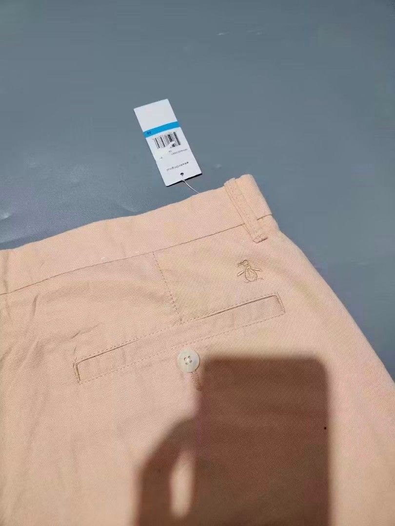 penguin (Category: Activewear) located in General Santos City (Dadiangas). Submitted by alzacksimo35414 (Listing ID 1464885316, Image 3). Description: 780 +sf PHOTO MAY VARY DUE TO LIGHTING 🥰 Brand: PENGUIN stretchable ✅️actual dimention 36 × 18.5 ✅️as new condition ✅️10 colorate ✅no issue DISCLAIMER: Please note that I ZACK SIMON is not affiliated with or endorsed by any brand. Any brand names or trademarks mentioned are the properties of their