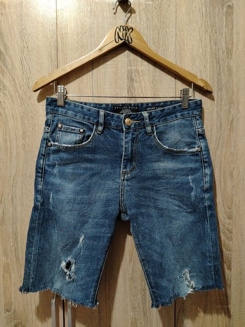 Philipp Plein Denim Shorts (Category: Shorts) located in Plaridel. Submitted by orfdnix (Listing ID 1464924438, Image 1). Description: *PHILIPP PLEIN cut-off short Waist: 30 Length: 17.5 Excellent Condition 499 + sf Loc: bulacan.