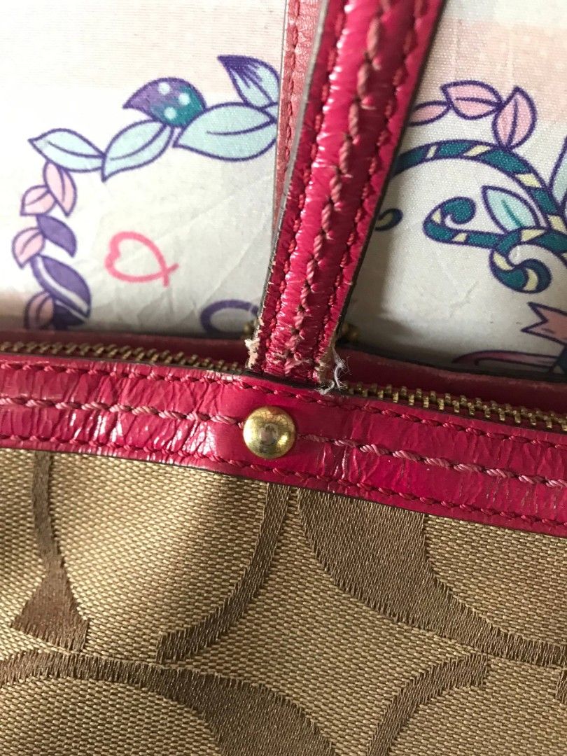 Pink Coach Bag w/ Hangtag (Category: Shoulder Bags) located in Daraga. Submitted by charismabossbabyricky (Listing ID 1464810542, Image 2). Description: - flaws are shown in picture - last picture shows partial damage on back part of the bag caused by rubbing alcohol - inside of the bag needs wash, stains are from makeup only so it can be removed.