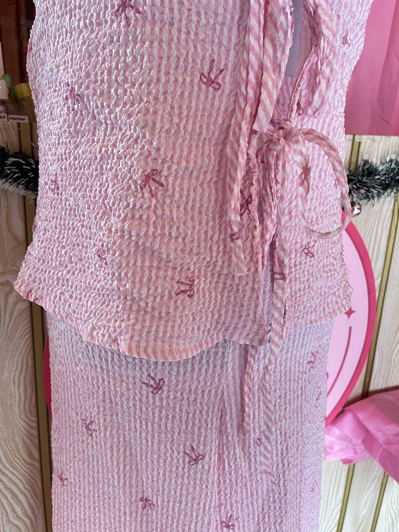 pink couqette coords (Category: Sets or Coordinates) located in Manila. Submitted by myapparelshop (Listing ID 1464805533, Image 3). Description: waist: 24-36 bust: 30-36.