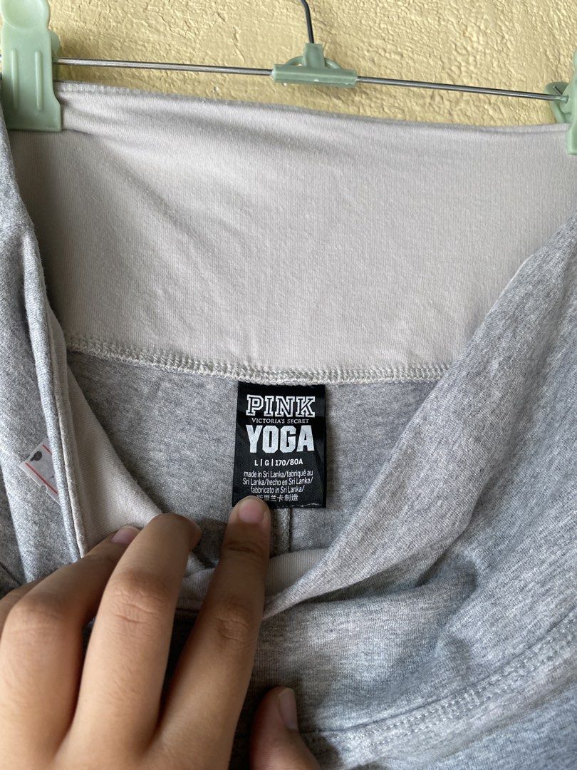 Pink yoga leggings (Category: Other Bottoms) located in Calapan. Submitted by mnlhabithrift23 (Listing ID 1464900268, Image 2). Description: Waist : 30 Length : 38 Leg hole : 5 Color rate : Issue : lints .