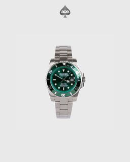 (Category: ) located in . Submitted by aceapparel (Listing ID 1464833579, Image 1). Description: .