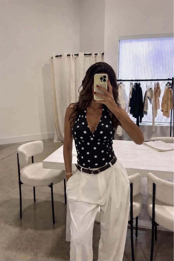 Polka Dots Top (Category: Sleeveless) located in Valenzuela. Submitted by emrcchh (Listing ID 1464921801, Image 2). Description: 📍Brand new 📍₱180 📍Meet up or Lalamove 📍Location: Bignay, Valenzuela City .