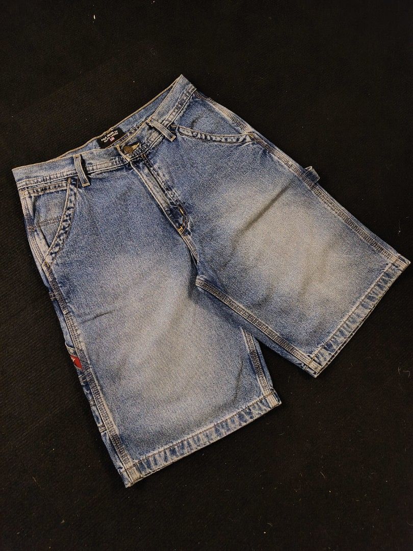 Polo Jeans CO RL Carpenter Jorts (Category: Shorts) located in San Fernando. Submitted by retro_d (Listing ID 1464868167, Image 1). Description: - Polo Jeans CO RL Carpenter Jorts - Size: W-29/L-22/T-12/LO-11 - Condition: Excellent - Color Rate: 9.5/10 - No issue.