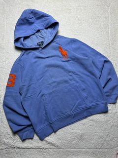 (Category: ) located in . Submitted by carlthriftwearapparel (Listing ID 1464946016, Image 1). Description: .