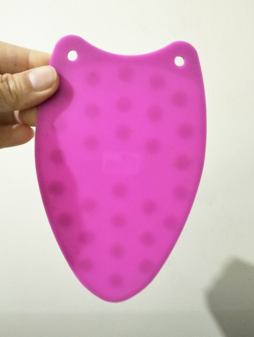 Prym Silicon Iron Pad (Category: Home Improvement Tools & Accessories) located in Baguio. Submitted by toys_of_yesteryear (Listing ID 1464881400, Image 3). Description: LOCATION: Baguio City PRICE: posted + sf DESCRIPTION: 👉 Prym brand. Silicon Iron pad. 4 x 6 inches CONDITION: 👉 Unused, like new 👉 Item description is subjective so buyers are encouraged to rely on their judgement based on the pictures posted before buying. Actual photos posted
