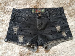 (Category: ) located in . Submitted by thriftby.cla (Listing ID 1464899535, Image 1). Description: .