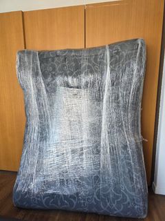 （分類：）位於 。 由 jhowin 提交（商品編號 1464851940，圖片 1）。簡介： 。