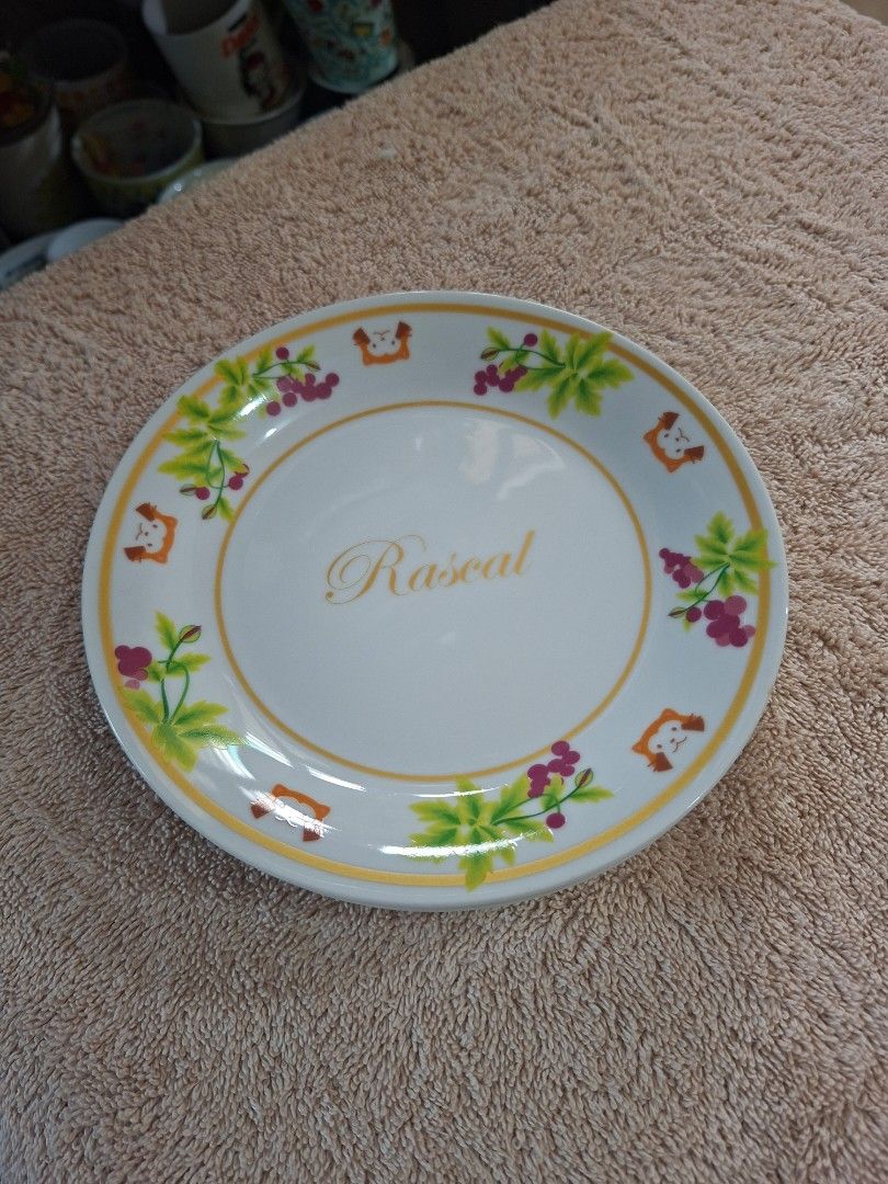 Rascal the Raccoon Ceramic Decorative Plates (Category: Other Home Decor) located in Consolacion. Submitted by luxekerei (Listing ID 1464807547, Image 3). Description: .