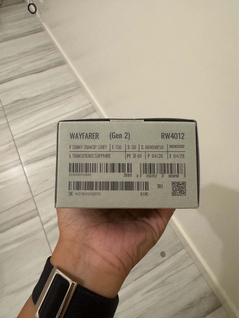 Rayban meta glass gen 2 (Category: Other Gadgets) located in Caloocan City. Submitted by elledeclutt (Listing ID 1464803793, Image 2). Description: ₱31k negotiable - sealed/ bnew - under warranty location: ortigas near estancia.