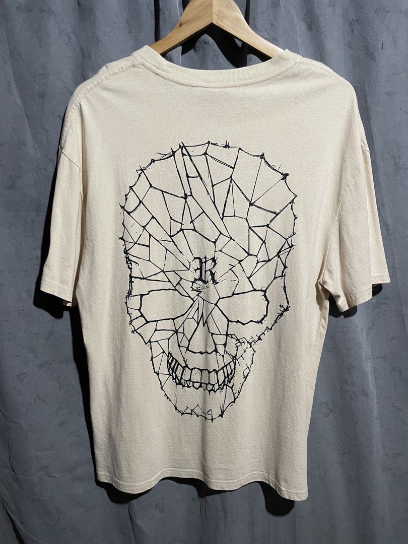 Revenge Lightning Spider Tee (Category: Tshirts & Polo Shirts ) located in Kalibo. Submitted by kaizenfinds7 (Listing ID 1464868922, Image 2). Description: No major issues Need wash Size Large Authentic ✅ +sf.