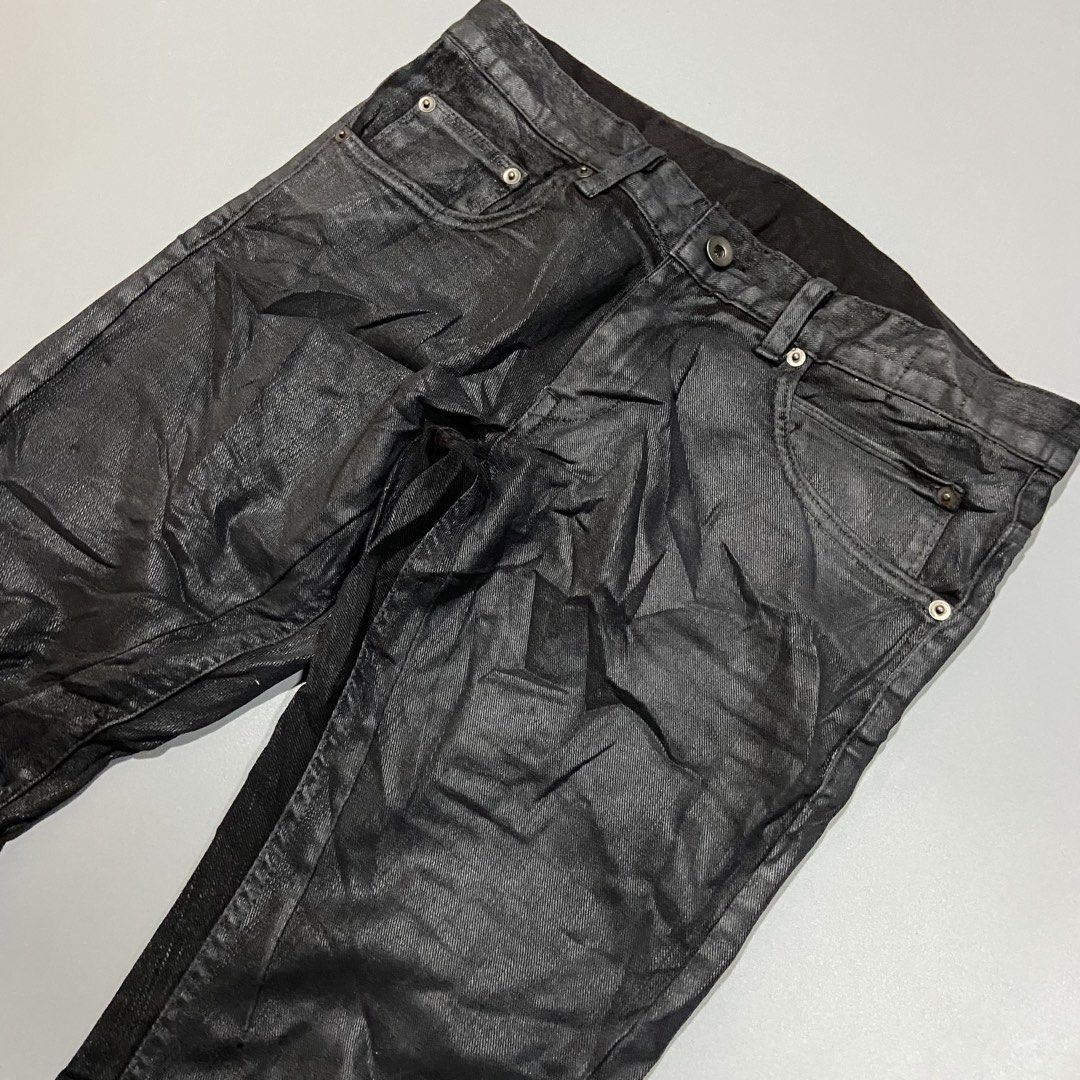 Rick Owens DRKSHDW Wax Pant (Category: Jeans) located in Cebu City. Submitted by johngregmoldez03 (Listing ID 1464849148, Image 2). Description: Rick Owens DRKSHDW Wax Pant Size: 2 on tag Dimension: 33 Waist / 11 Thigh / 34 Length / 6 Leg Open Color Rate: 10/10 Excellent Condition - Need Wash Pm📩.