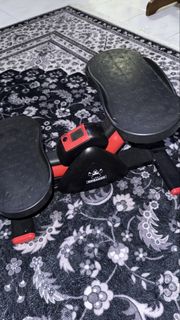 (Category: ) located in . Submitted by glooms.co (Listing ID 1464833142, Image 1). Description: .
