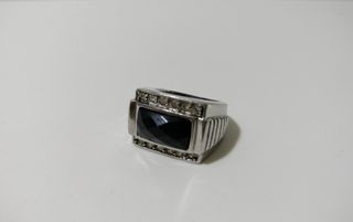 (Category: ) located in . Submitted by man_gems (Listing ID 1464892231, Image 1). Description: .