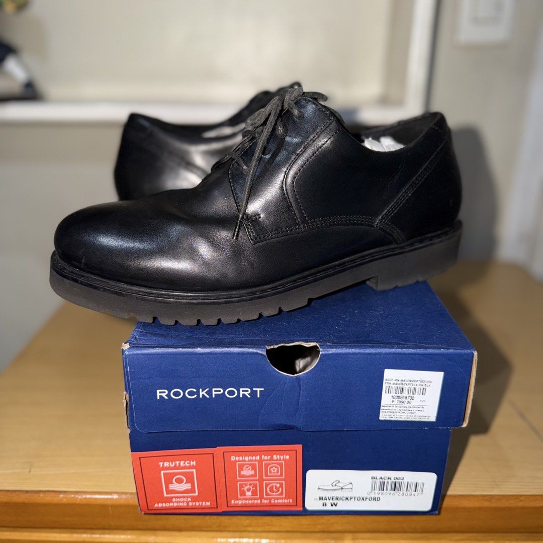 Rockport Maverick Plain Toe Oxford (Category: Dress Shoes) located in Pasig City. Submitted by kingclutter (Listing ID 1464898381, Image 1). Description: Size 8W..