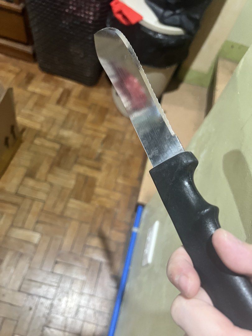 Rogers stainelss steele knife (Category: Knives & Chopping Boards) located in Paranaque City. Submitted by arianem031087 (Listing ID 1464860923, Image 3). Description: .