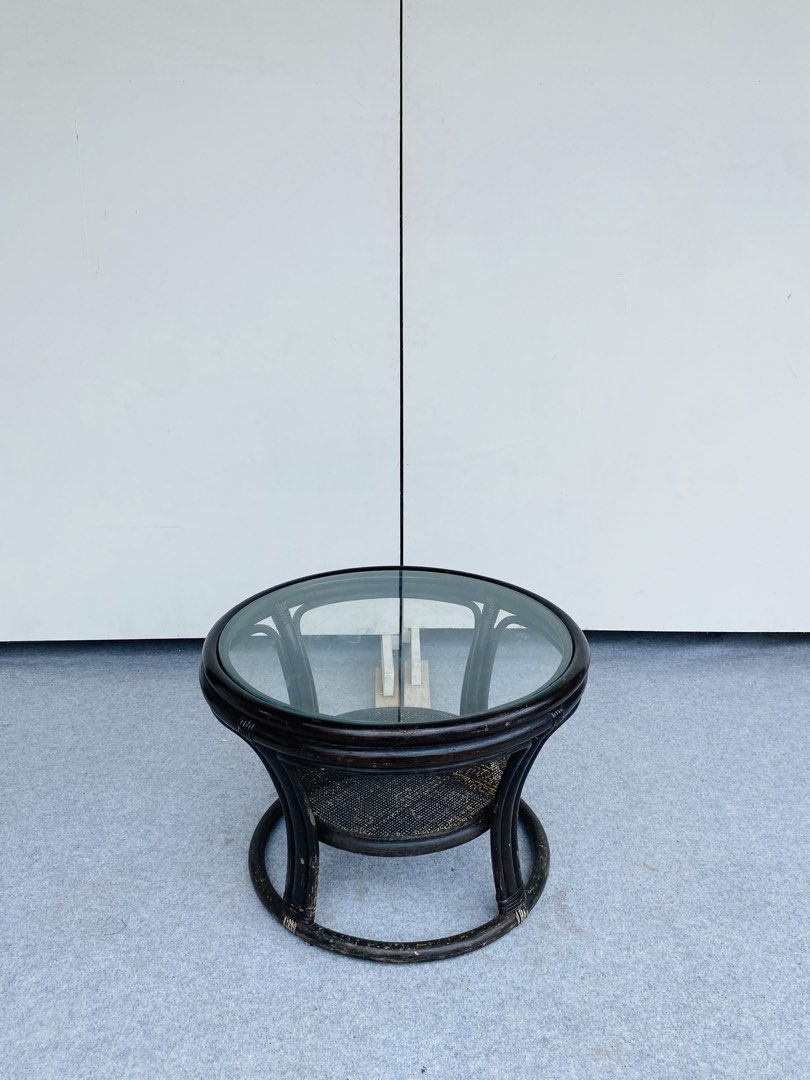 Round Rattan Center Table (Category: Tables & Sets) located in Manila. Submitted by elliefurnies31 (Listing ID 1464777891, Image 2). Description: "JAPAN SURPLUS" ROUND RATTAN COFFEE TABLE / CENTER TABLE SIZE: 24D" x 17H" inches (AS-IS ITEM) IN GOOD CONDITION.