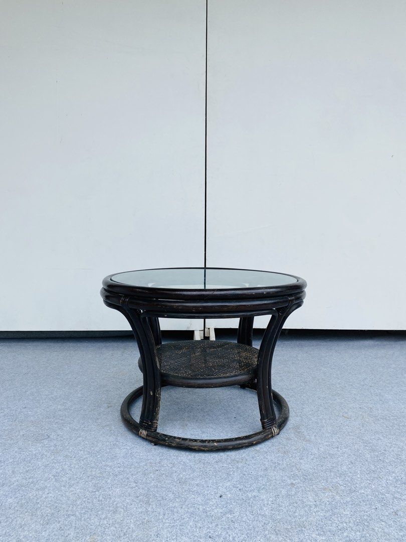 Round Rattan Center Table (Category: Tables & Sets) located in Manila. Submitted by elliefurnies31 (Listing ID 1464777891, Image 1). Description: "JAPAN SURPLUS" ROUND RATTAN COFFEE TABLE / CENTER TABLE SIZE: 24D" x 17H" inches (AS-IS ITEM) IN GOOD CONDITION.