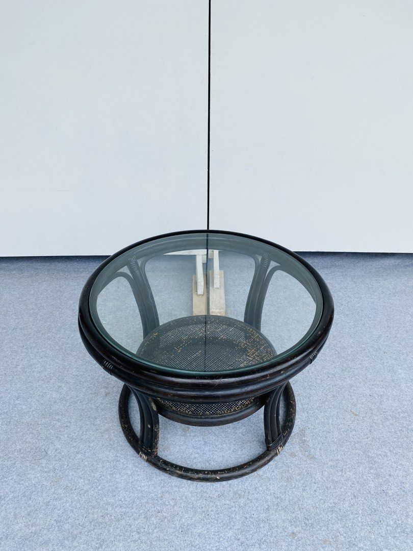 Round Rattan Center Table (Category: Tables & Sets) located in Manila. Submitted by elliefurnies31 (Listing ID 1464777891, Image 3). Description: "JAPAN SURPLUS" ROUND RATTAN COFFEE TABLE / CENTER TABLE SIZE: 24D" x 17H" inches (AS-IS ITEM) IN GOOD CONDITION.