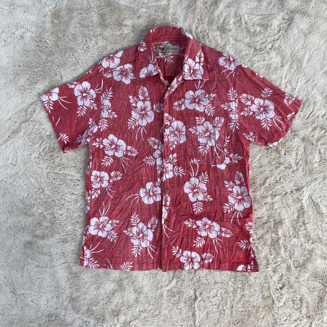 ROUSHATTE - ALOHA HAWAIAN SHIRT AUTHENTIC (Category: Activewear) located in Bacolod City. Submitted by mic_moneyyyyy (Listing ID 1464901351, Image 1). Description: ROUSHATTE - ALOHA HAWAIAN SHIRT.