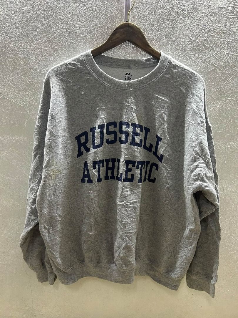 RUSS ATH (Category: Coats, Jackets and Outerwear) located in Caloocan City. Submitted by j3ngsanity (Listing ID 1464898974, Image 1). Description: NEED WASH YELLOW STAINS.