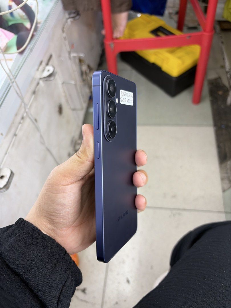 Samsung S26 Plus 5G 512gb Sim 1 Smartlocked NTC (Category: Samsung) located in San Juan City. Submitted by javedsgadgetshop (Listing ID 1464796252, Image 2). Description: WE BUY AND SELL SO PWEDE MAGBINTA OR SWAP ! INSTALLMENT OPTIONS : SPAY LATER / GGIVES / CREDIT CARD / SKYRO / HOMECREDIT (BRANDNEW) Quick Specs : 💵 Samsung S26+ 5G •512gb •NTC Variant •Good batt health •Sim 1 Smartlocked •95% Smoothness •No hidden issue | No Repaired •100% Auth
