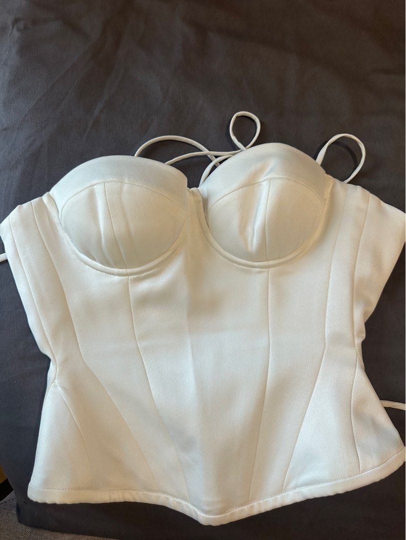 Satin Silk Bustier Skirt set (Category: Sets or Coordinates) located in Taguig. Submitted by amazingfindss (Listing ID 1464829257, Image 2). Description: High Quality bustier and skirt from SLAYA MOOD Vietnam. Made of Habutai silk. Only used once.