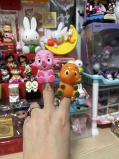(Category: ) located in . Submitted by meowietrinkets (Listing ID 1464940637, Image 1). Description: .
