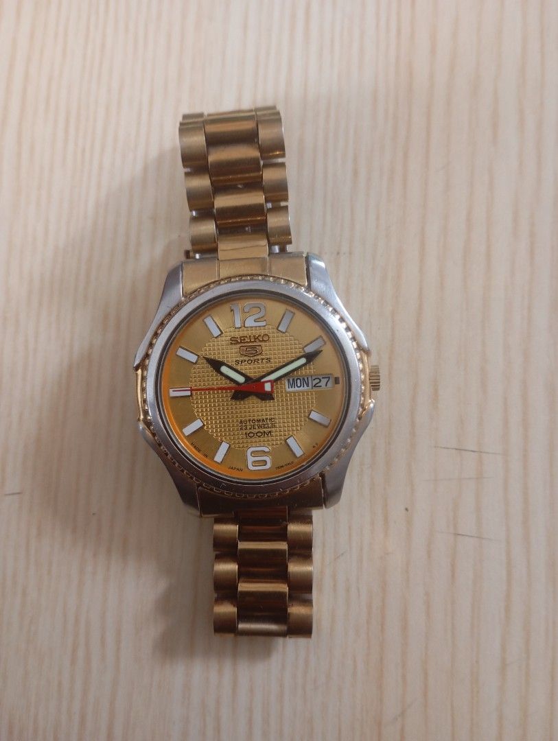 Seiko automatic (Category: Men's Watches) located in Las Pinas. Submitted by quick_deals_great_finds2 (Listing ID 1464776643, Image 1). Description: .