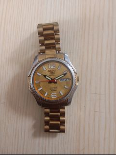 (Category: ) located in . Submitted by quick_deals_great_finds2 (Listing ID 1464776643, Image 1). Description: .