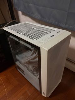 (Category: ) located in . Submitted by apples907 (Listing ID 1464906936, Image 1). Description: .