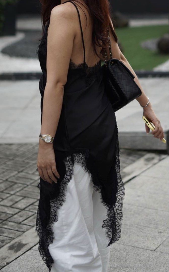 SHEIN Black Lace Dress (Category: Dresses) located in Quezon City. Submitted by kymshairaa (Listing ID 1464958667, Image 3). Description: .