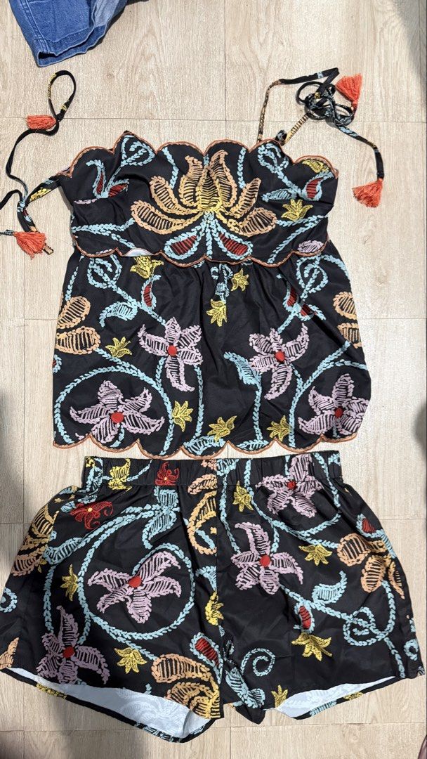 Shein Boho Coordinates (Category: Sets or Coordinates) located in Quezon City. Submitted by dinesaur (Listing ID 1464912582, Image 2). Description: Never used but washed.