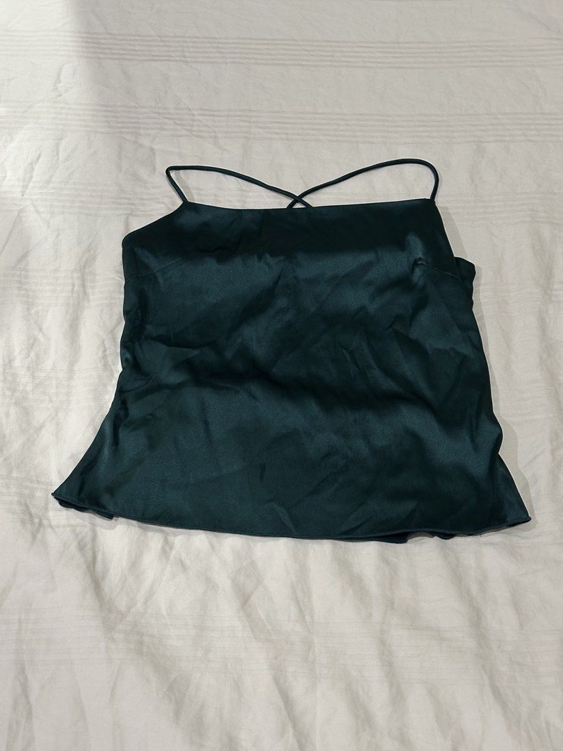 Shein Dark Green Satin Top (Category: Sleeveless) located in Quezon City. Submitted by gentle_le (Listing ID 1464791058, Image 1). Description: - Used once only - Color: Dark green with a subtle sheen - Material: Polyester and elastane.