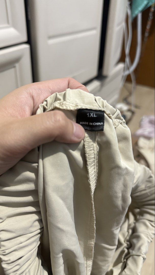 Shein Ezwear Shorts (Category: Shorts) located in Quezon City. Submitted by dinesaur (Listing ID 1464897259, Image 3). Description: 1xl.