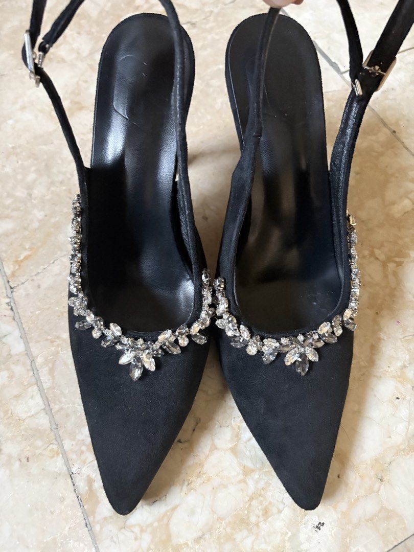SHEIN pointed toe rhinestones black heels (Category: Heels) located in Tarlac. Submitted by gen_carreon (Listing ID 1464855672, Image 2). Description: Only used once! Bought it for 1k.