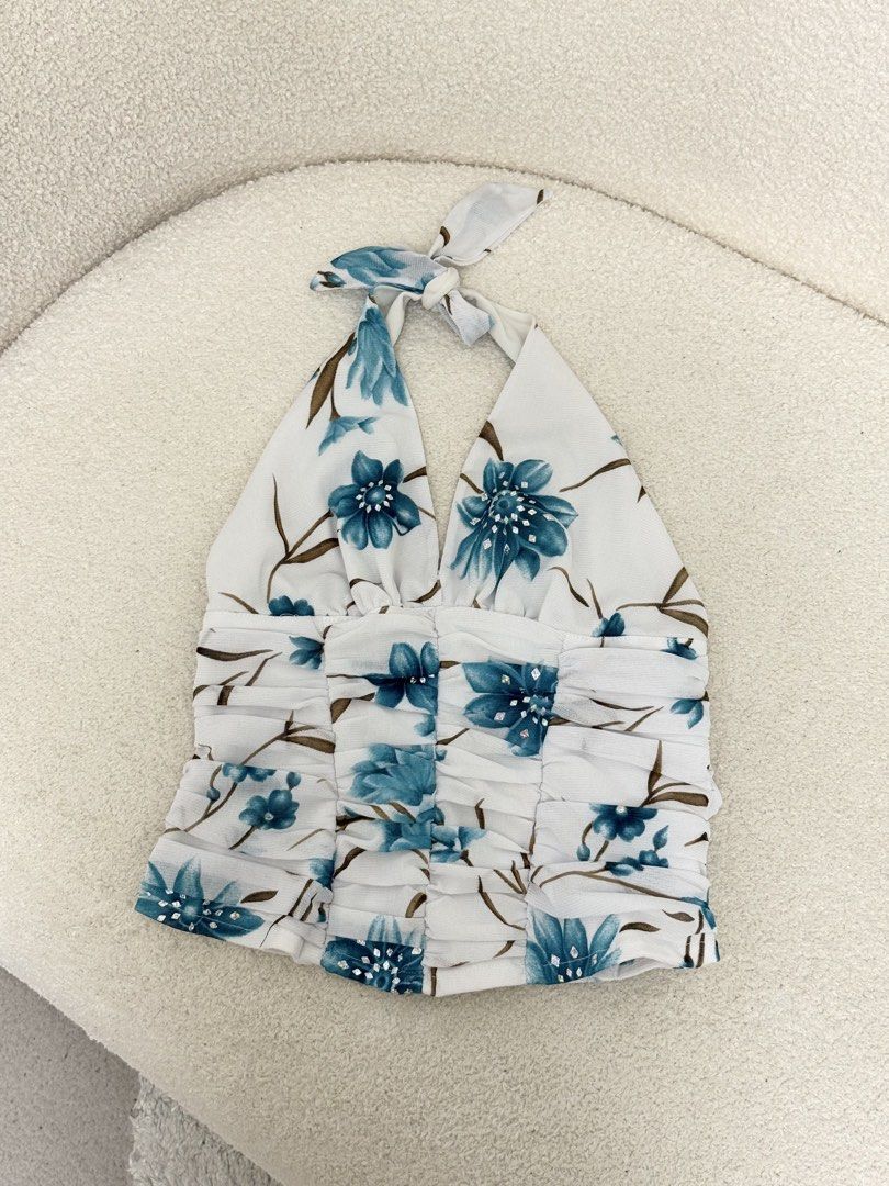Size XS only (Category: Sleeveless) located in Urdaneta. Submitted by hellocity16 (Listing ID 1464870857, Image 3). Description: Message me for the prices.