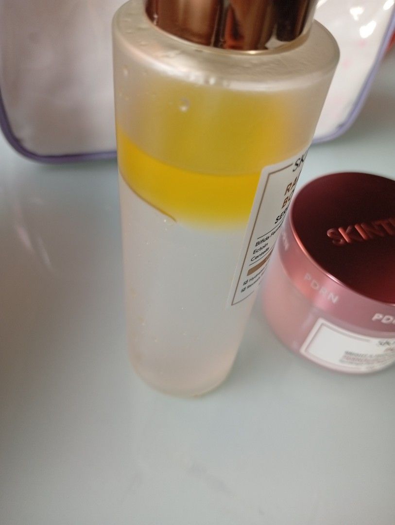 Skintific spray and pdrn cream (Category: Face Care) located in Quezon City. Submitted by purple_haven (Listing ID 1464835328, Image 2). Description: skintific pdrn set serum spray 80% pdrn cream bnew.