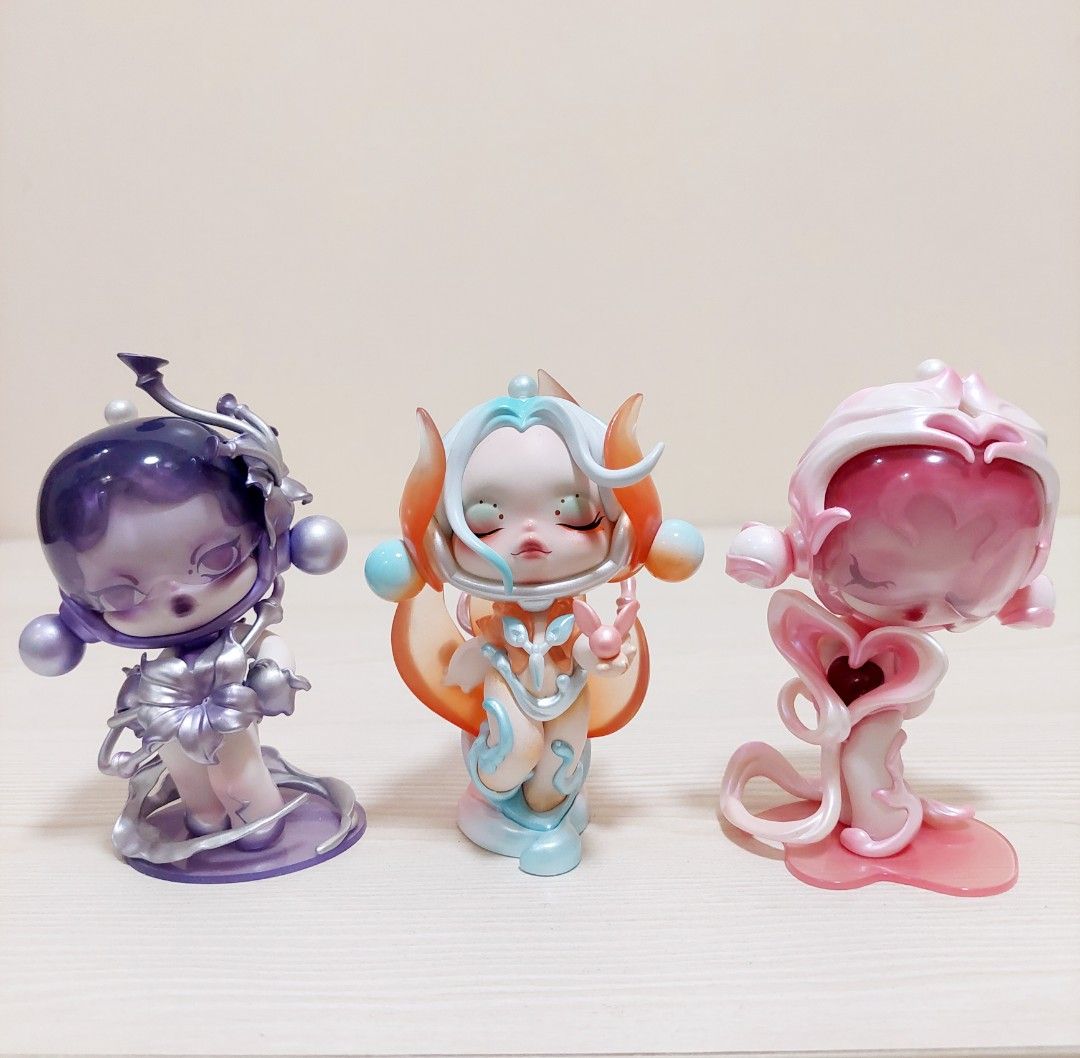 Skull Panda The Sound Series (Category: Designer & Blind Box Toys) located in San Pablo. Submitted by bookish.babe (Listing ID 1464815509, Image 1). Description: 500 each, 1300 if take all Complete inclusions Just send me a 📩 if you like to see more photos.