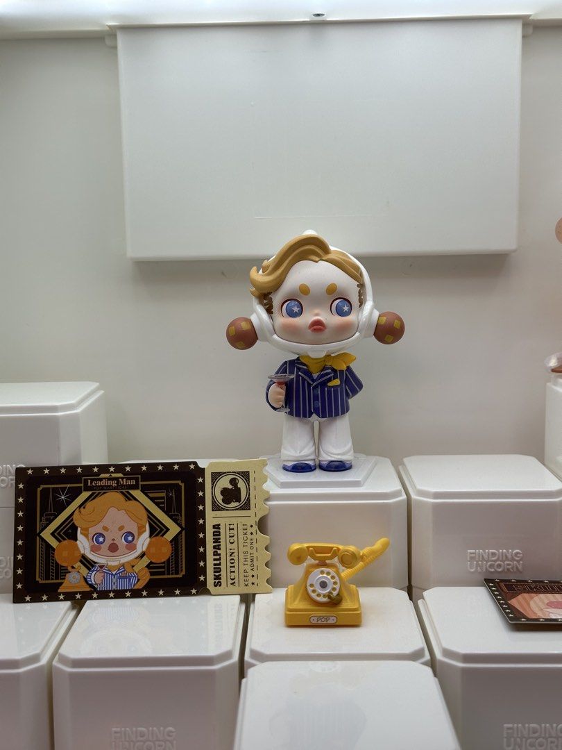 Skullpanda — Leading Man (Category: Designer & Blind Box Toys) located in Quezon City. Submitted by hunterxbns (Listing ID 1464868601, Image 1). Description: — with box, foil and card — complete inclusions.