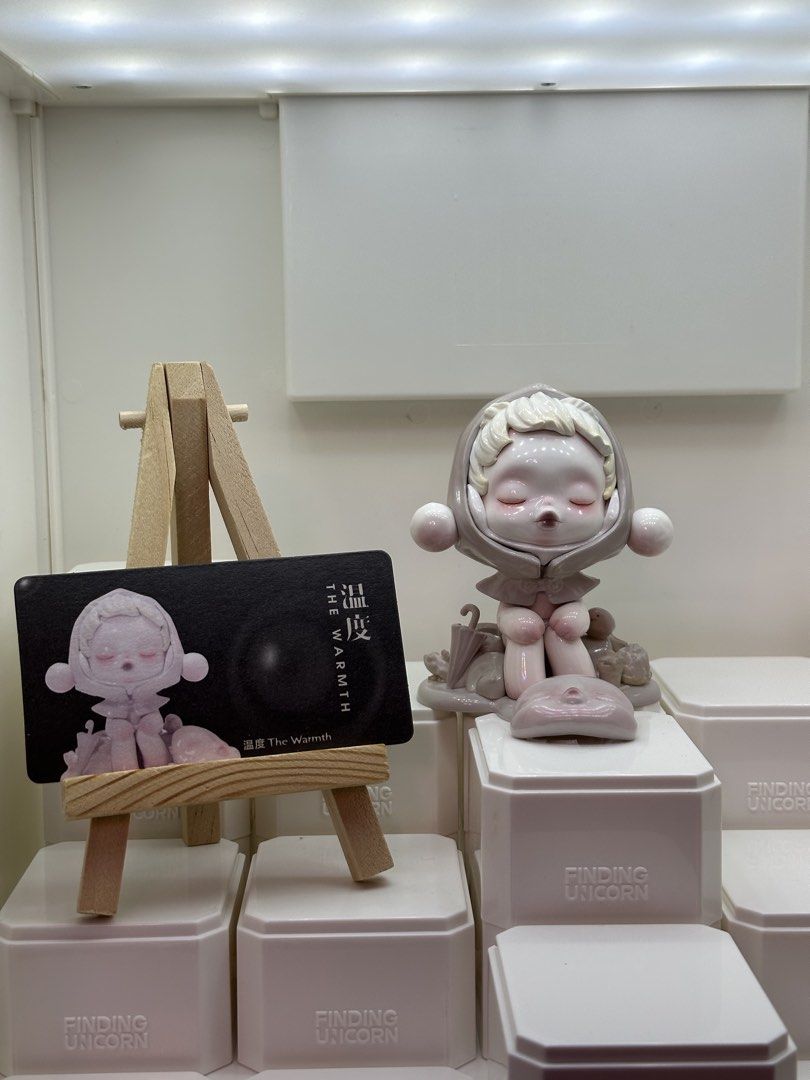 Skullpanda — The Warmth (Secret) (Category: Designer & Blind Box Toys) located in Quezon City. Submitted by hunterxbns (Listing ID 1464868046, Image 2). Description: — with box, foil and card.