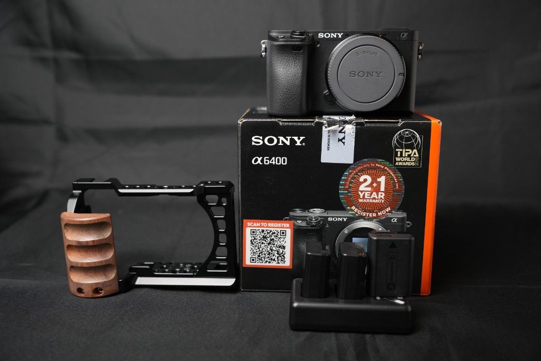 Sony Alpha a6400 Camera with Tamron 17-70mm 2.8 (Category: Cameras) located in Marikina City. Submitted by cblogan (Listing ID 1464843870, Image 1). Description: FOR SALE: Sony A6400 Body + Tamron 17-70mm F/2.8 Price: ₱69,000 ​Both Bought Brand New: January 7, 2026 (With original receipts) Both under Official Warranty until January 2029 (2+ Years Warranty) ​Condition: Sony A6400: Very fresh, no dents, no noticeable scratches (Tempered glass & cag