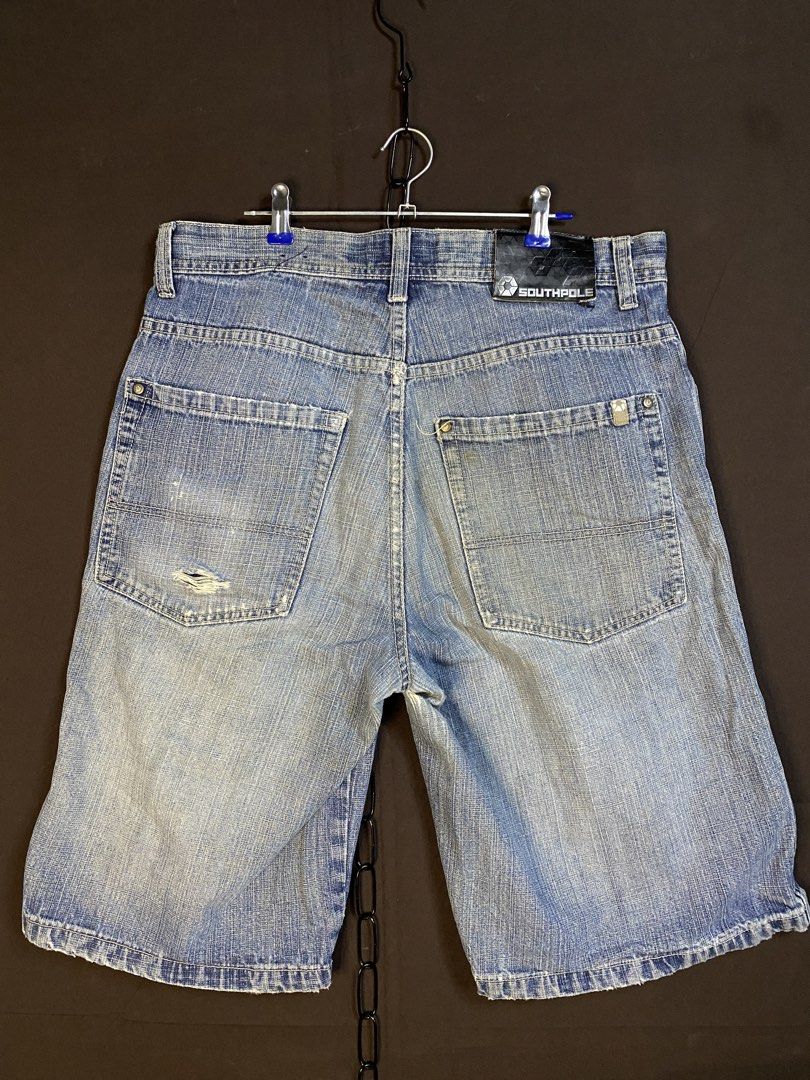 South Pole Jorts (Category: Shorts) located in Bay. Submitted by paoloconic70568 (Listing ID 1464869786, Image 1). Description: (S)outh Pole Jorts Color Rate: 9/10 Color may vary due to lighting W-34 L-24 Hem-12 Issue: See pics ₱300 No deleting of comments. All items are thrifted manage your expectations. Good Thrift, Good Mood..