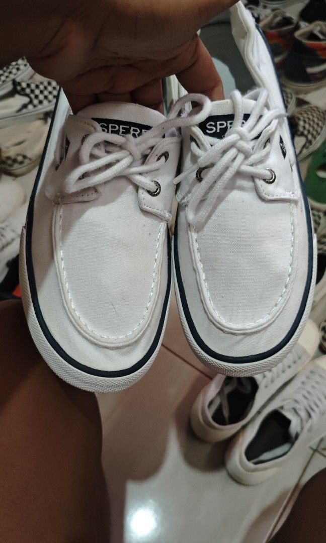 Sperry top sider (Category: Sneakers) located in Sultan Kudarat. Submitted by thrifted01 (Listing ID 1464904186, Image 3). Description: us9 mens loc mindanao.