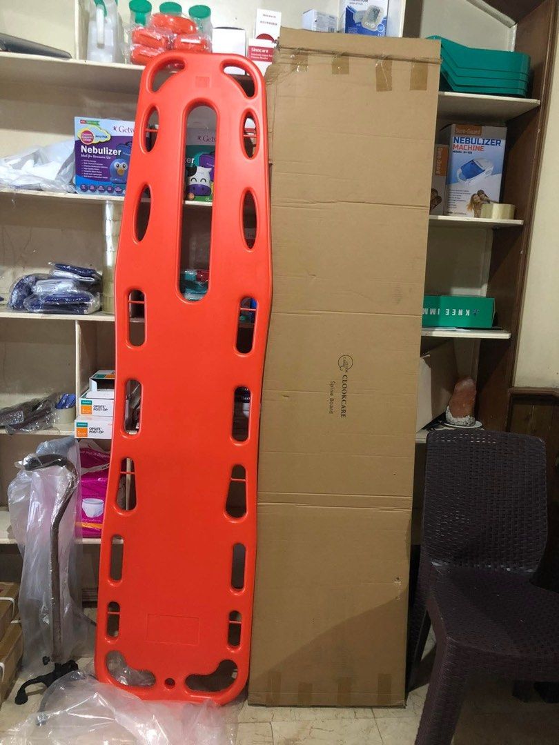 Spine board with strap (Category: Medical Supplies & Tools) located in Quezon City. Submitted by indaytals (Listing ID 1464946798, Image 1). Description: Spineboard with strap.