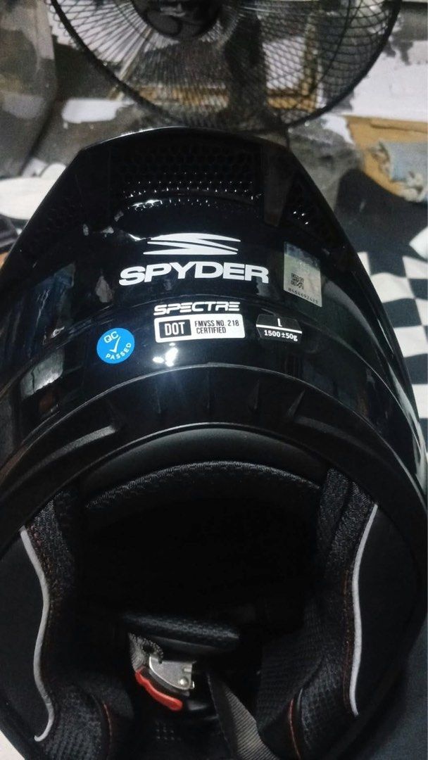 Spyder (Category: Helmets and other Riding Gears) located in Caloocan City. Submitted by b3asty_0323 (Listing ID 1464831073, Image 3). Description: 🪖 BRAND NEW SPYDER SPECTRE FULL-FACE HELMET FOR SALE! 🏍️ ✨ Brand New / Never Used 🖤 Color: Black 🪖 SPYDER SPECTRE – Full Face Helmet 📦 Helmet only ❌ No dust bag ❌ No box.