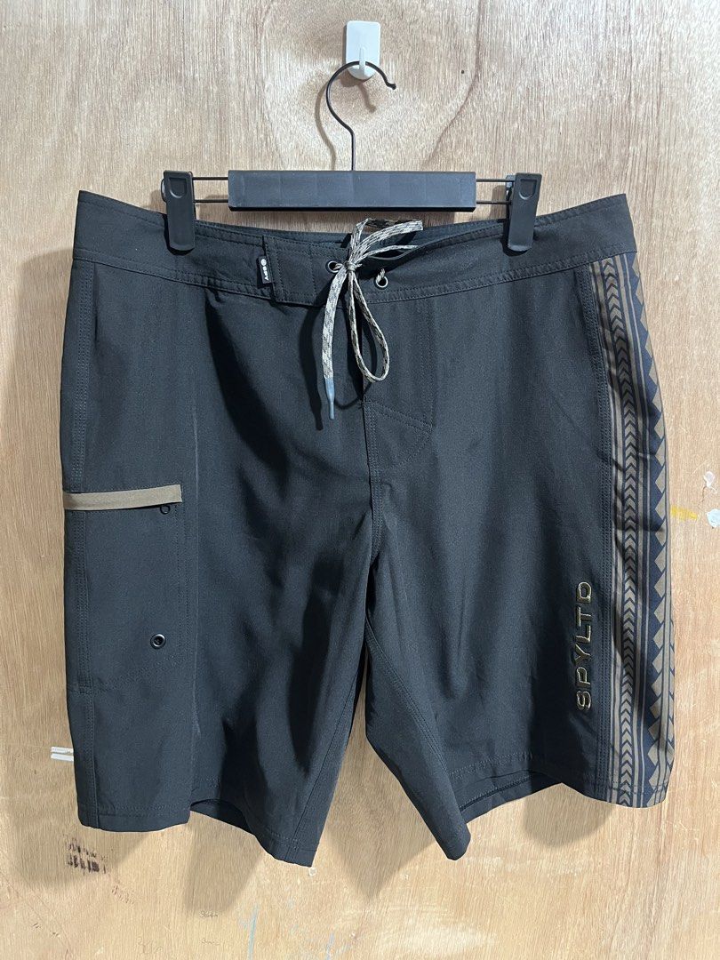 Spyltd board shorts (Category: Shorts) located in Valencia. Submitted by flex-again (Listing ID 1464882520, Image 1). Description: .